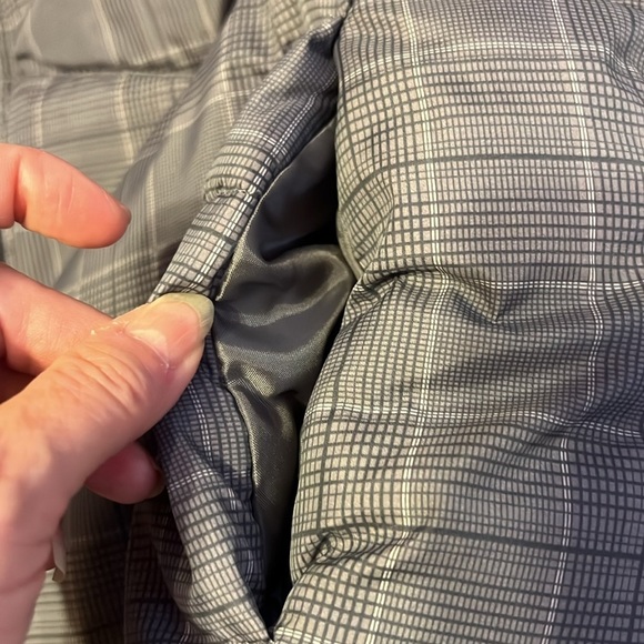 NWT Big Chill Plaid Faux Fur Vest Large - Picture 9 of 9